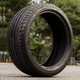 Pneu 225/45R18 91Y Potenza S001 Run Flat Original BMW Bridgestone